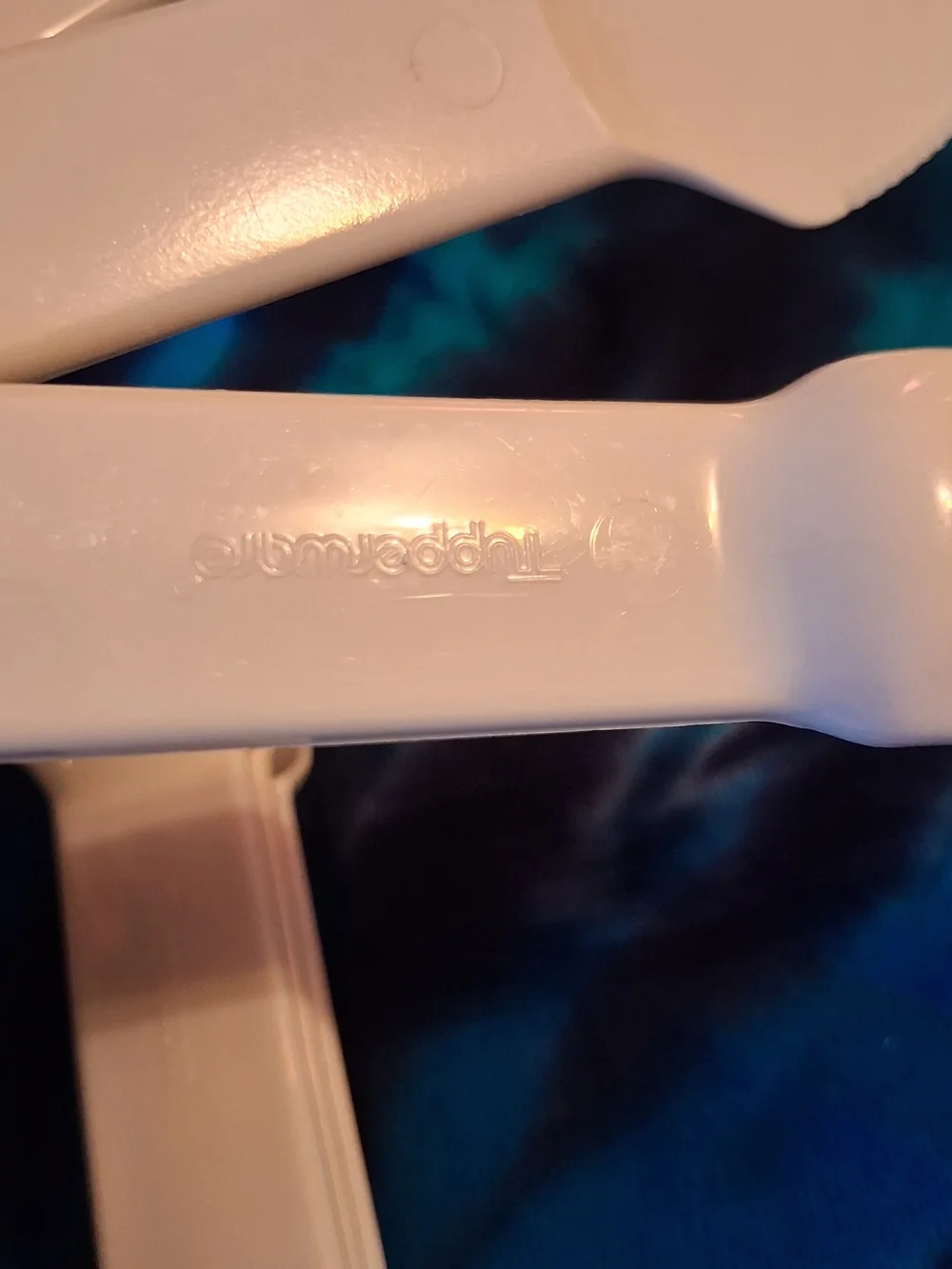 Tupperware Snap Together Picnic Utensils 4 Sets Fork Knife Spoon  White